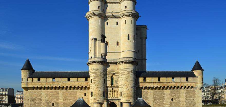 Ideas for Valentine's Day: a visit to the Château de Vincennes