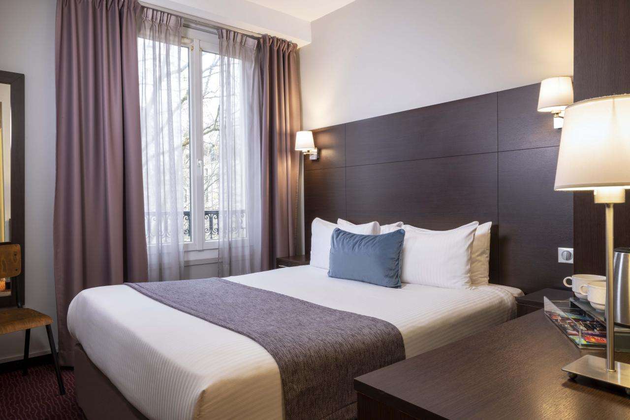 Hôtel interlude chambre